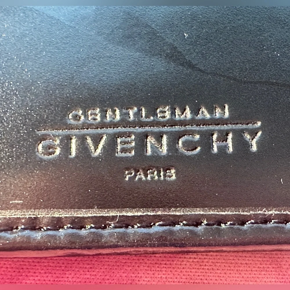 Givenchy Men’s Bifold (NWOT/Vintage; Black)